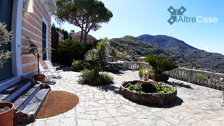 Ruta di Camogli luxury apartment