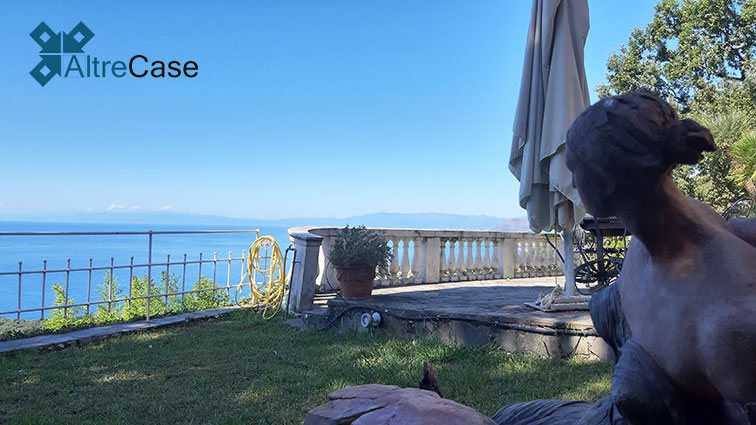 Ruta di Camogli luxury apartment