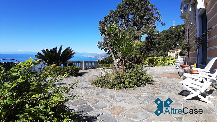 Ruta di Camogli luxury apartment