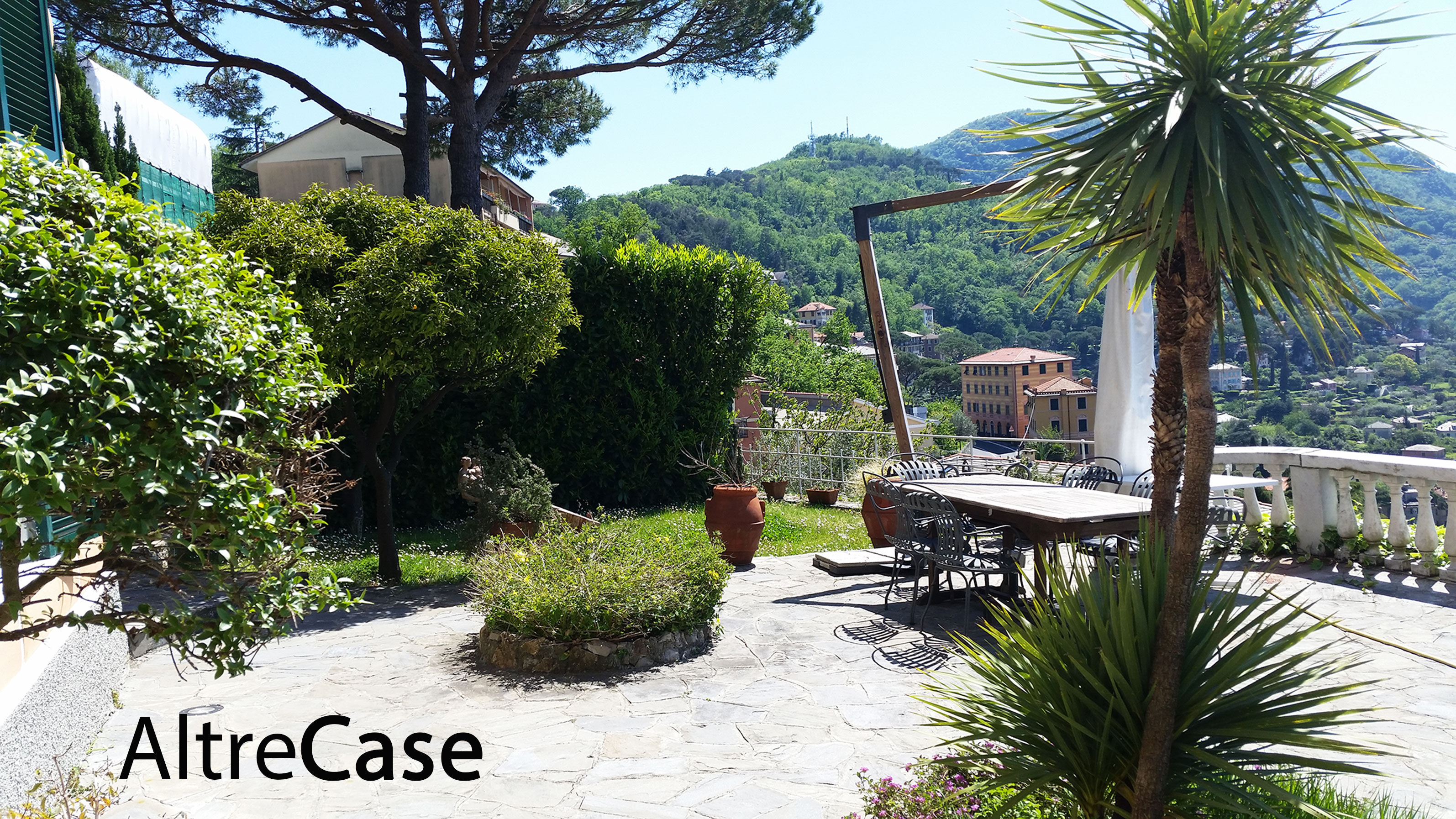 Ruta di Camogli luxury apartment