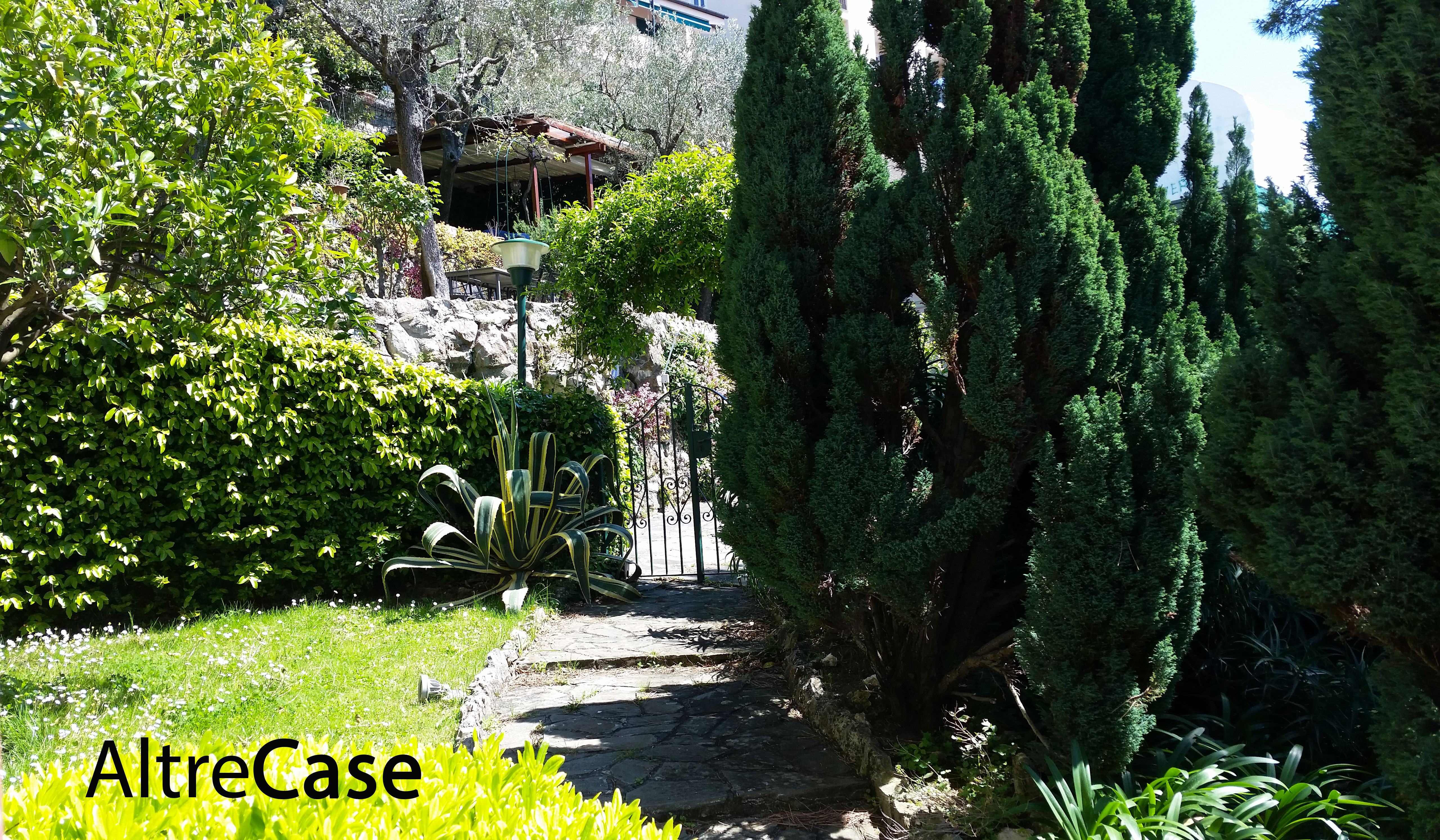 Ruta di Camogli luxury apartment