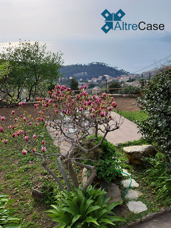 Incantevole giardino sul Golfo