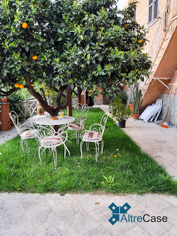 Incantevole giardino sul Golfo