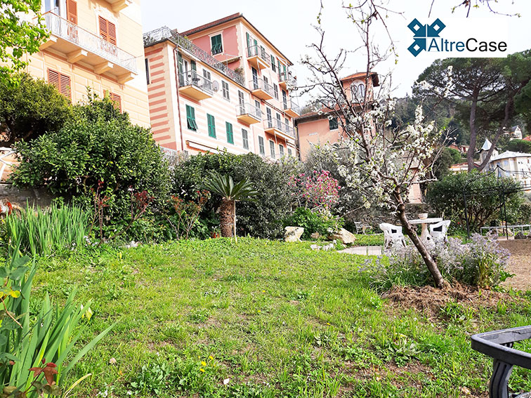 Incantevole giardino sul Golfo