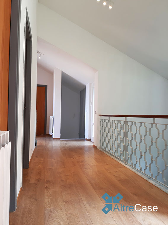 Camogli villetta con giardino e box auto