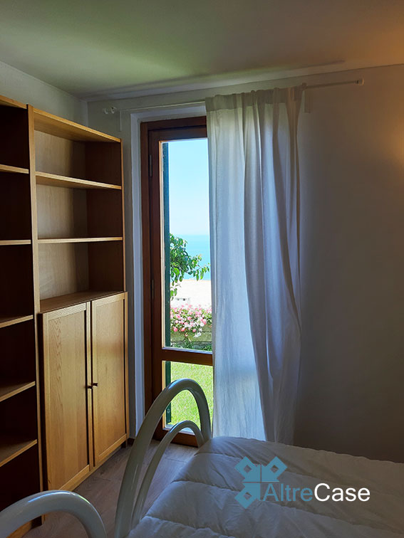 Camogli villetta con giardino e box auto