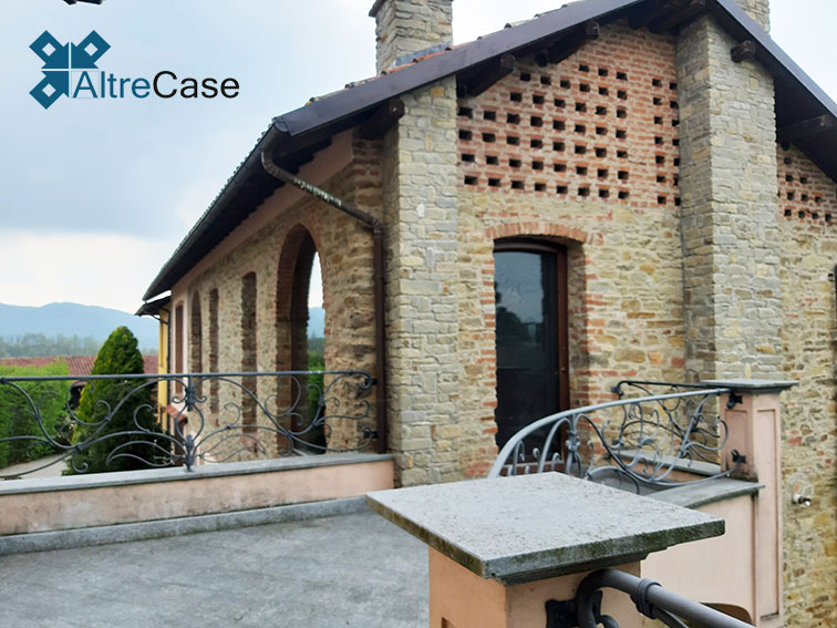 Cremolino Cascina con vigneto