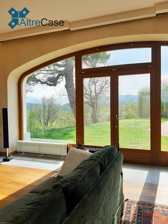 Cremolino Cascina con vigneto