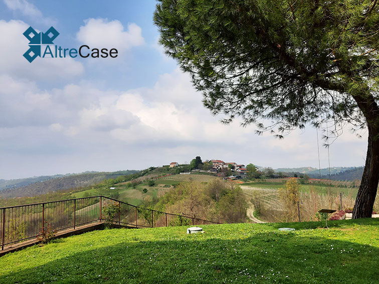 Cremolino Cascina con vigneto