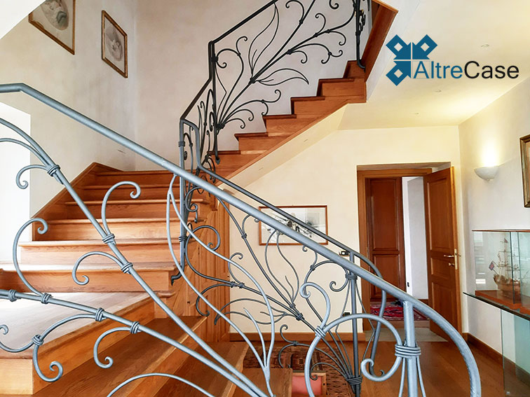 Cremolino Cascina con vigneto