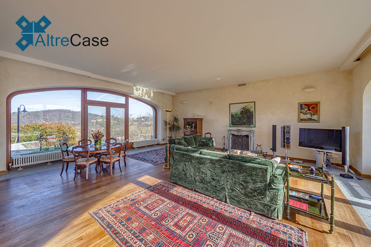 Cremolino Cascina con vigneto