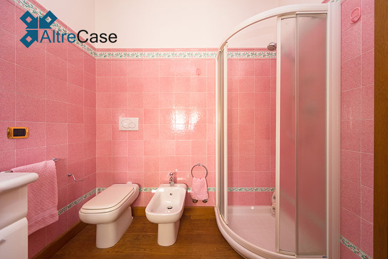 Cremolino Cascina con vigneto