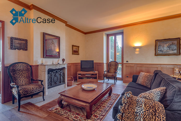 Cremolino Cascina con vigneto