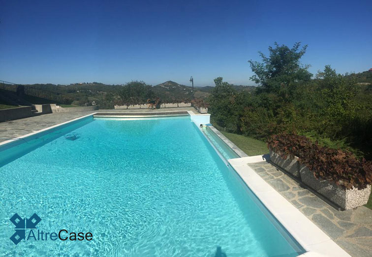 Cremolino Cascina con vigneto