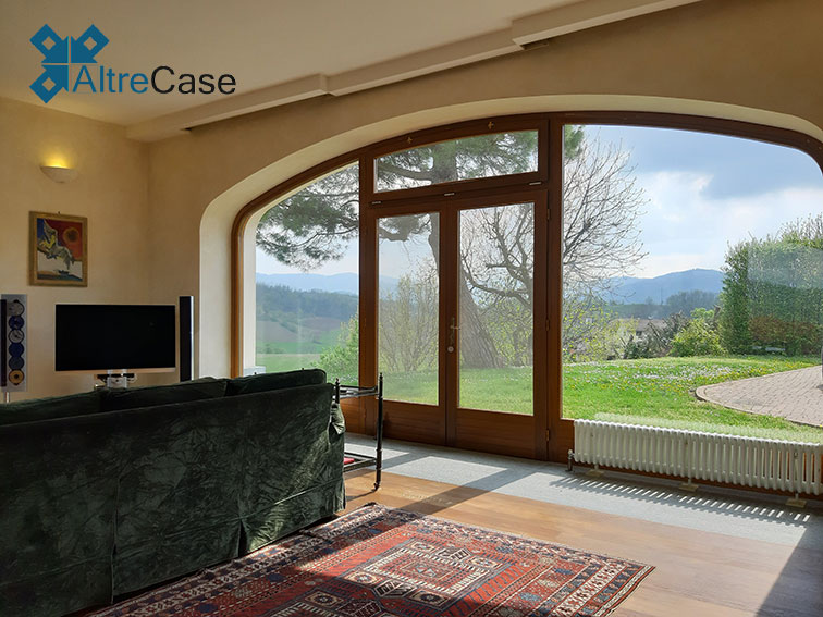 Cremolino Cascina con vigneto