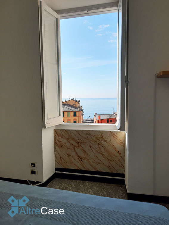 Luminoso appartamento con vista sul porticciolo