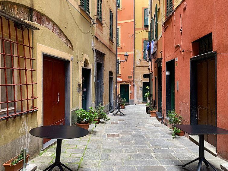 Sopra i tetti del centro storico medievale