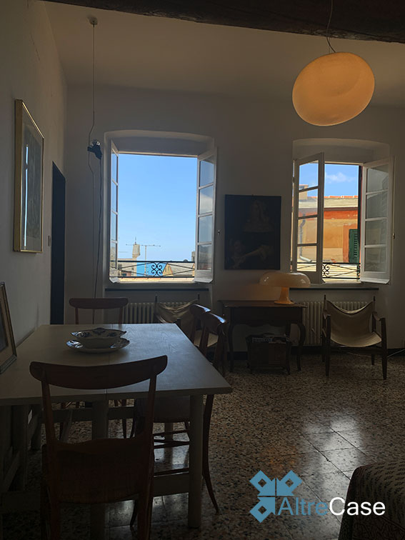 Sopra i tetti del centro storico medievale