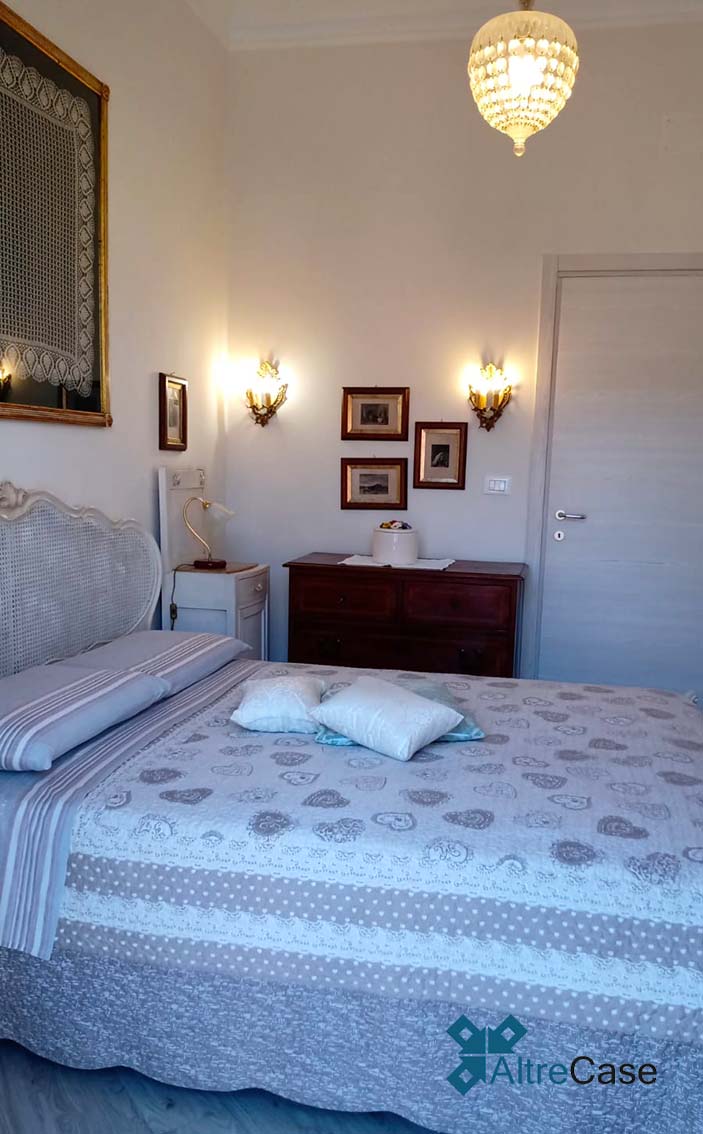 Camogli Borgo della Ruta elegante appartamento con terrazzino sul Golfo