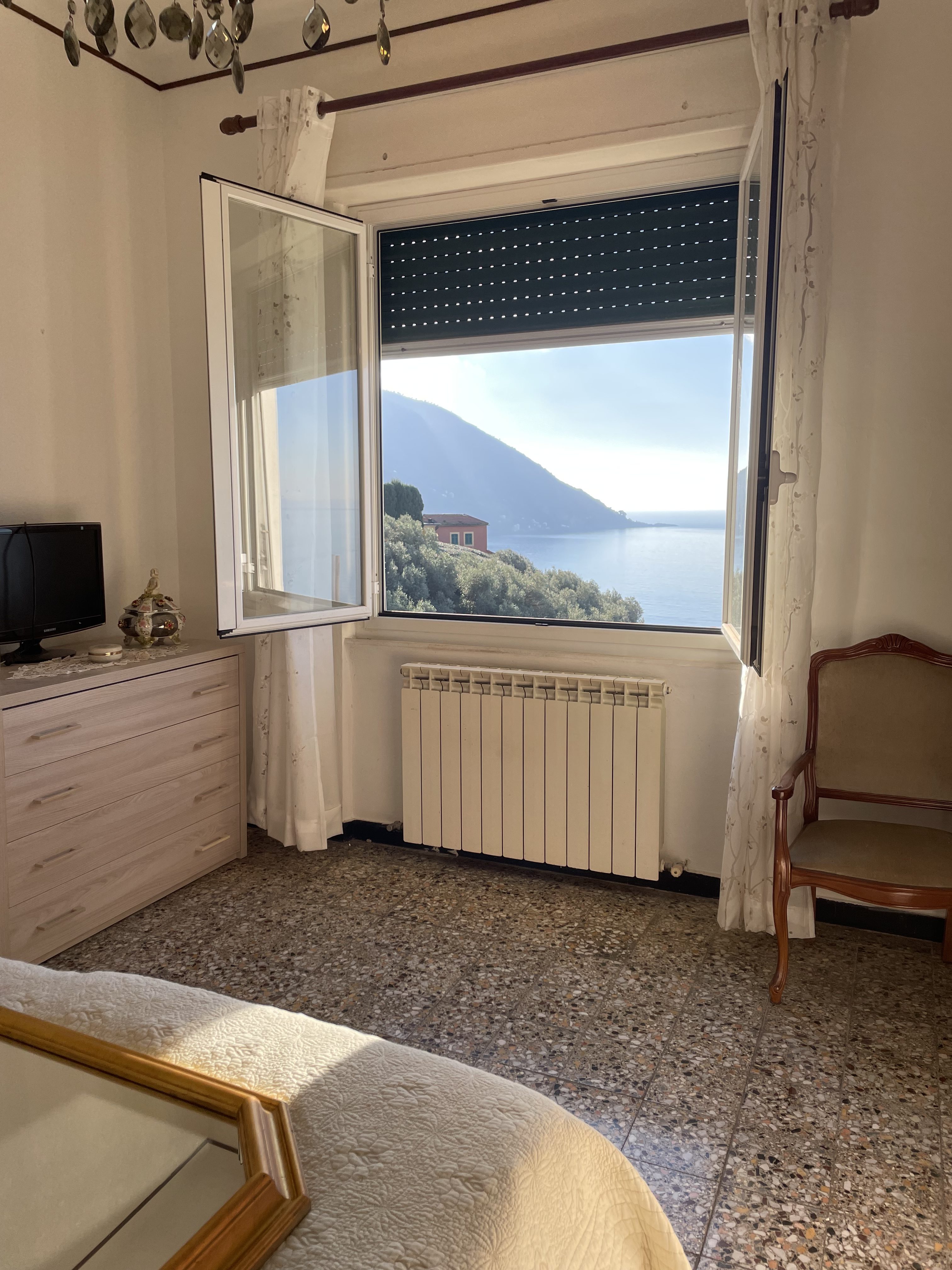 Camogli appartamento con giardino e vista da sogno sul mare