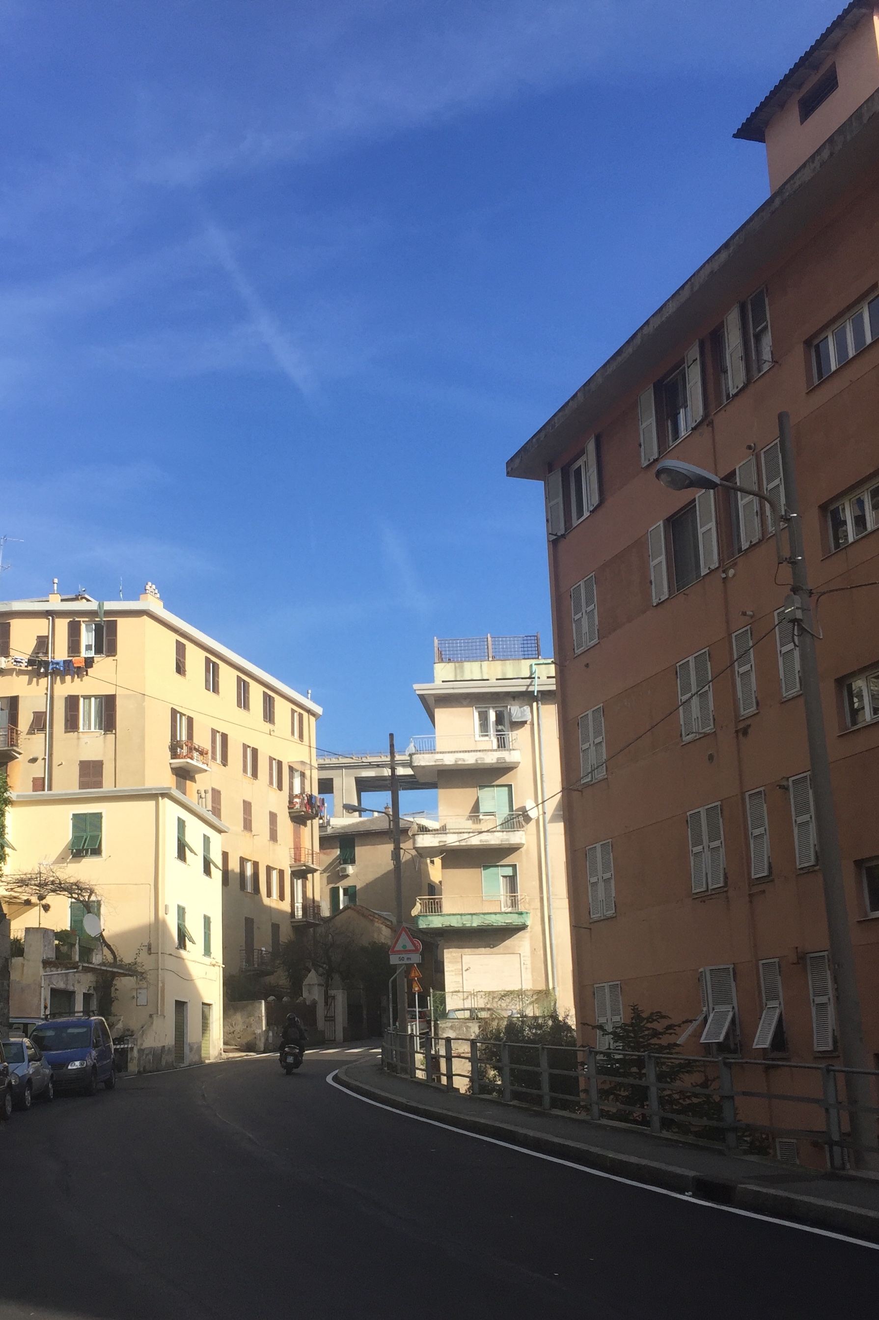 Genova Borgoratti ampio e luminoso appartamento