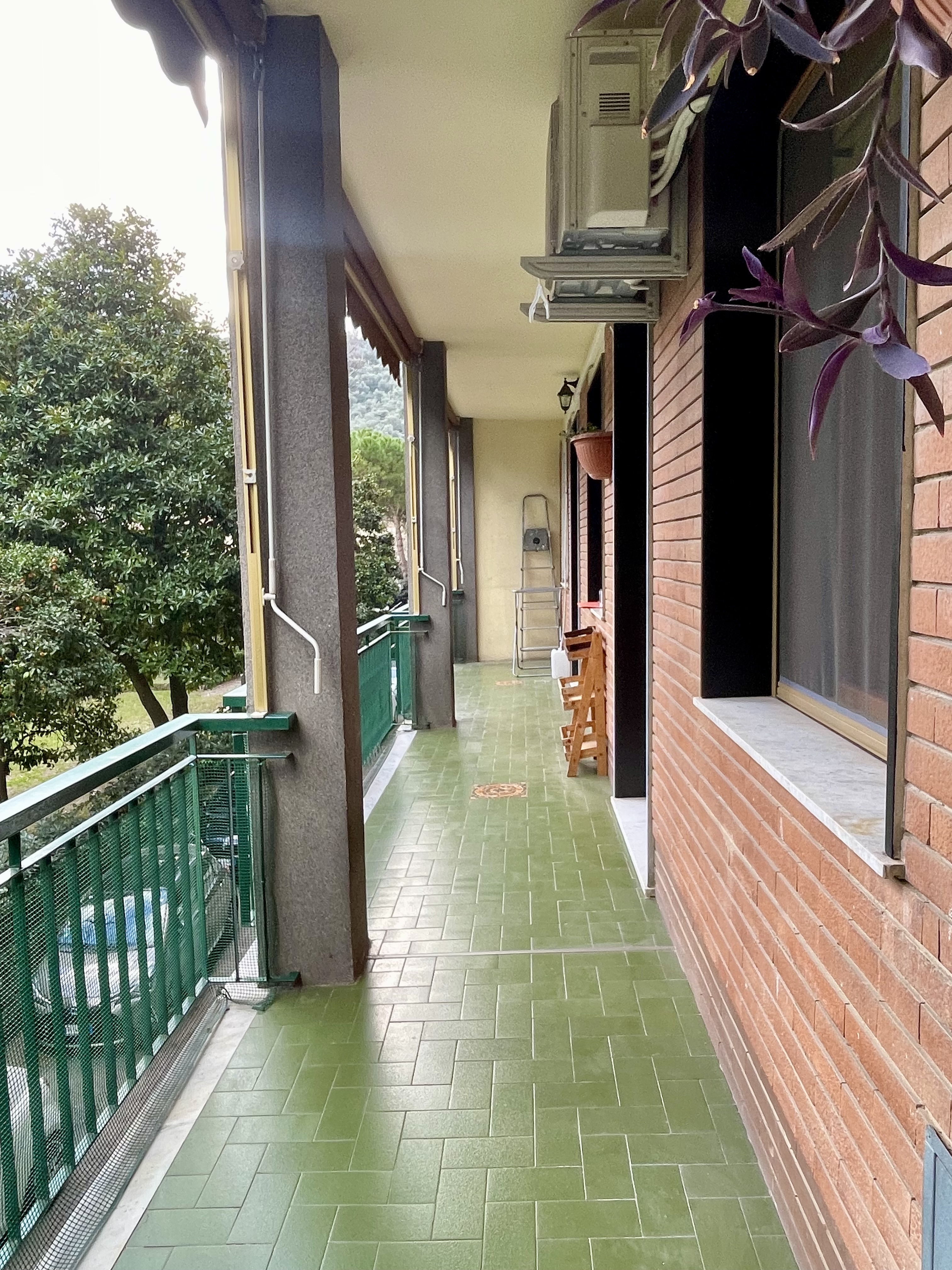 Recco delizioso appartamento con balcone