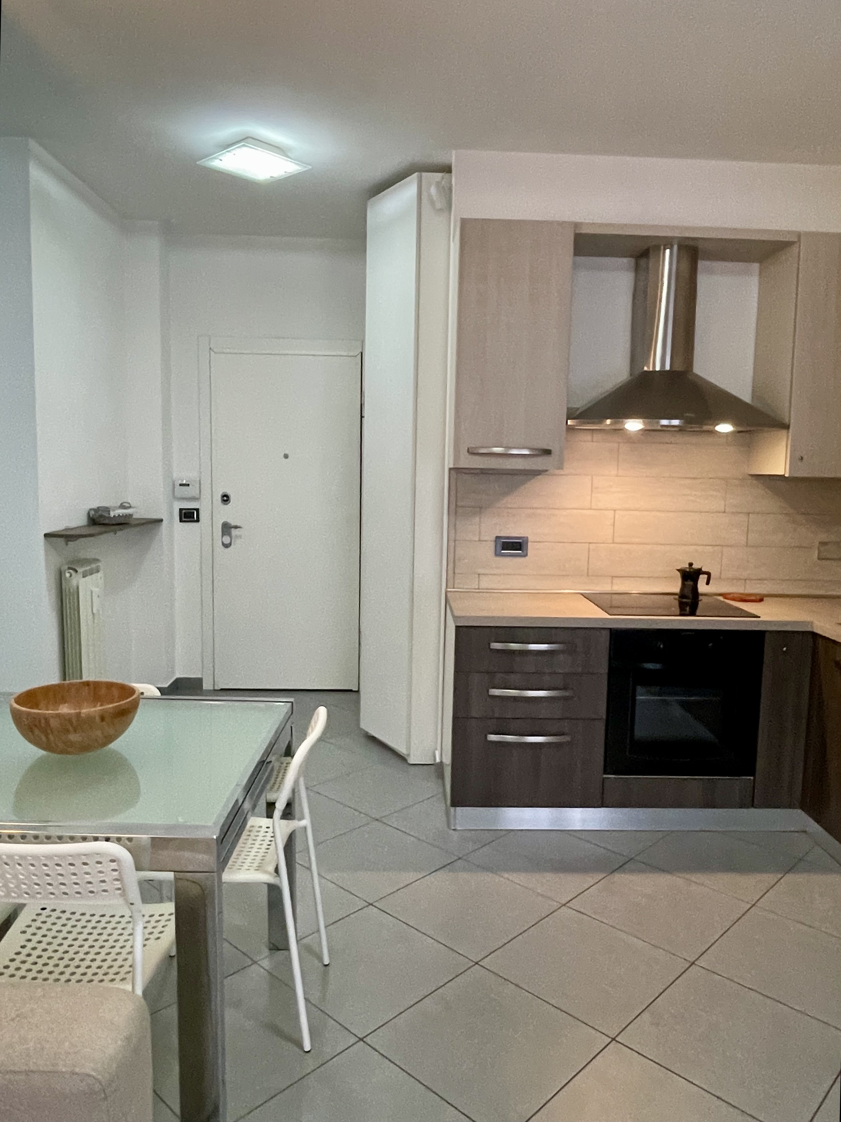 Recco delizioso appartamento con balcone