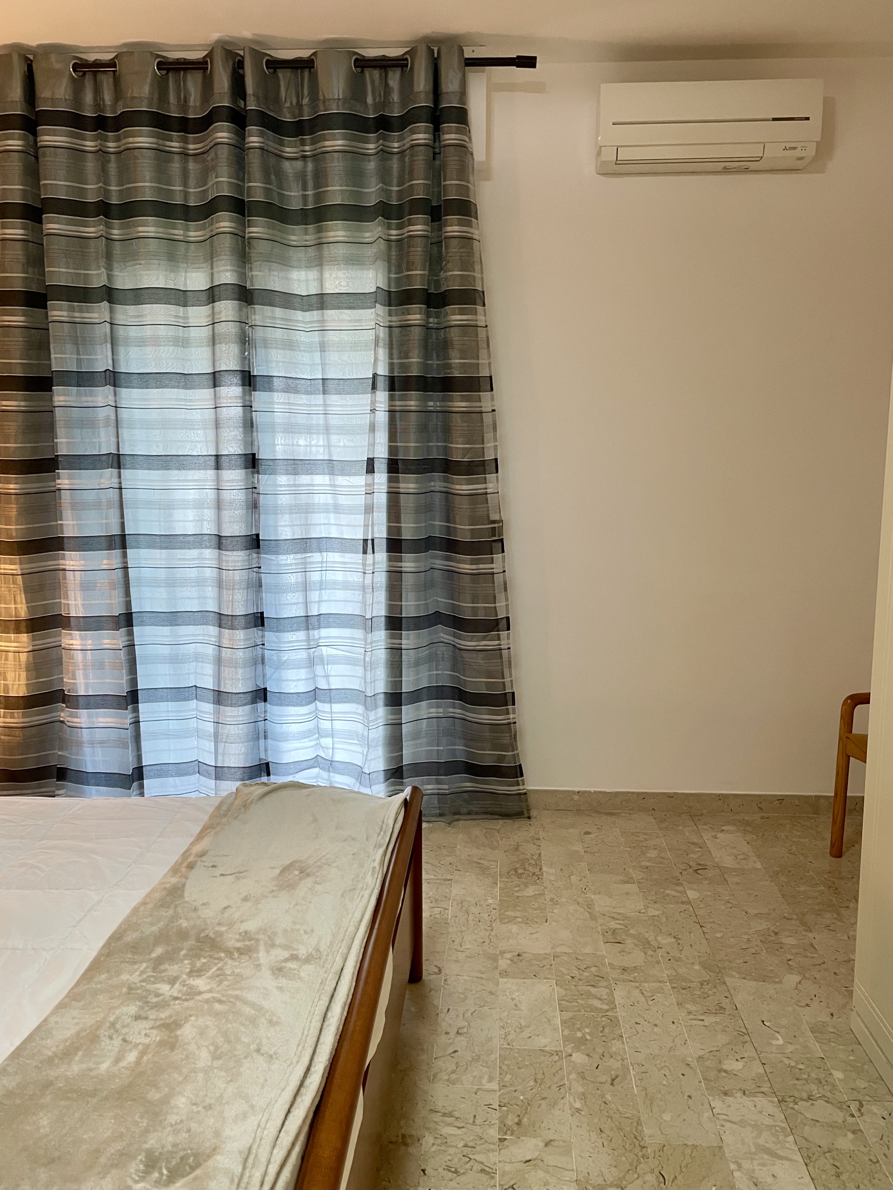 Recco delizioso appartamento con balcone