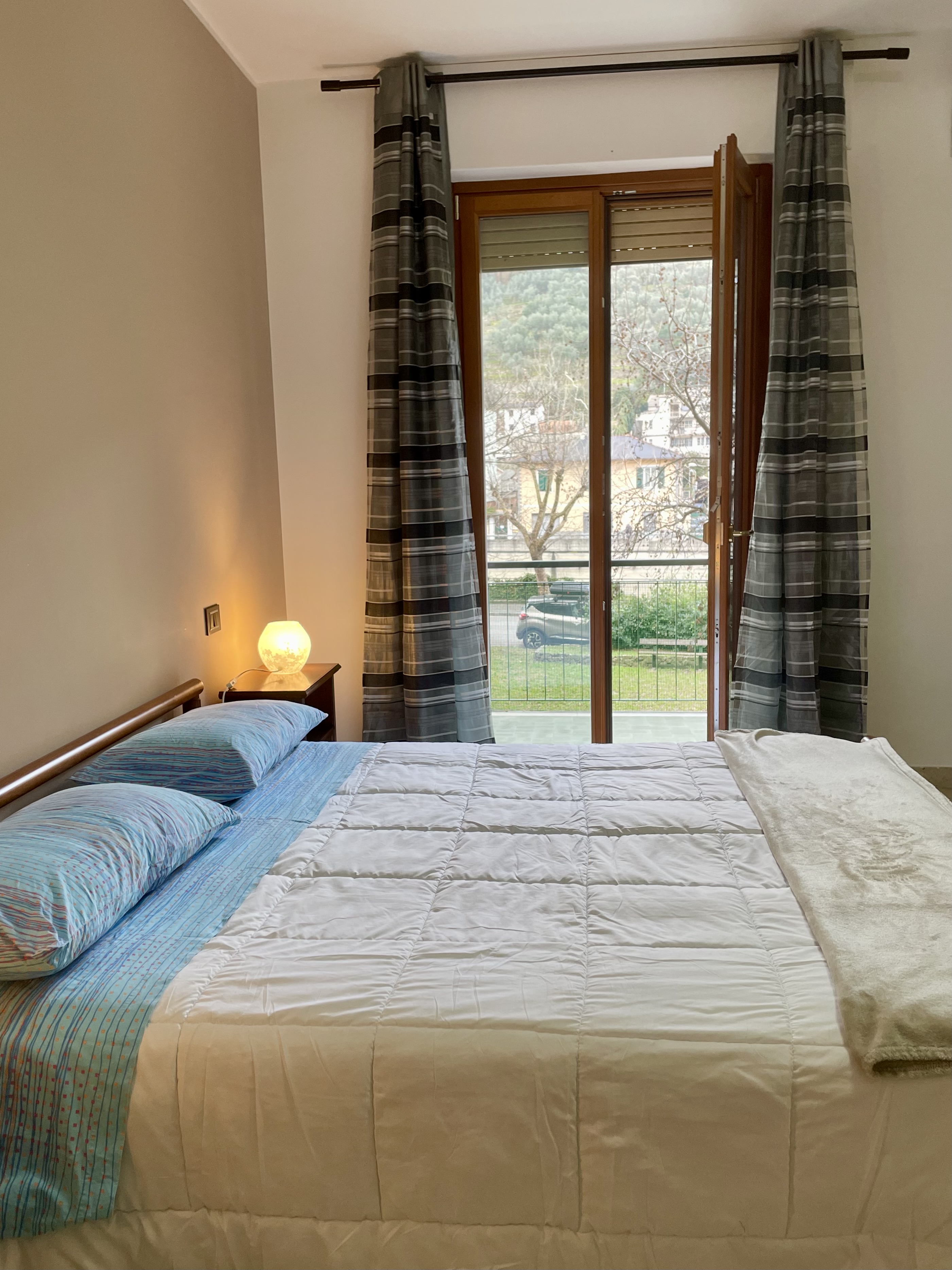 Recco delizioso appartamento con balcone