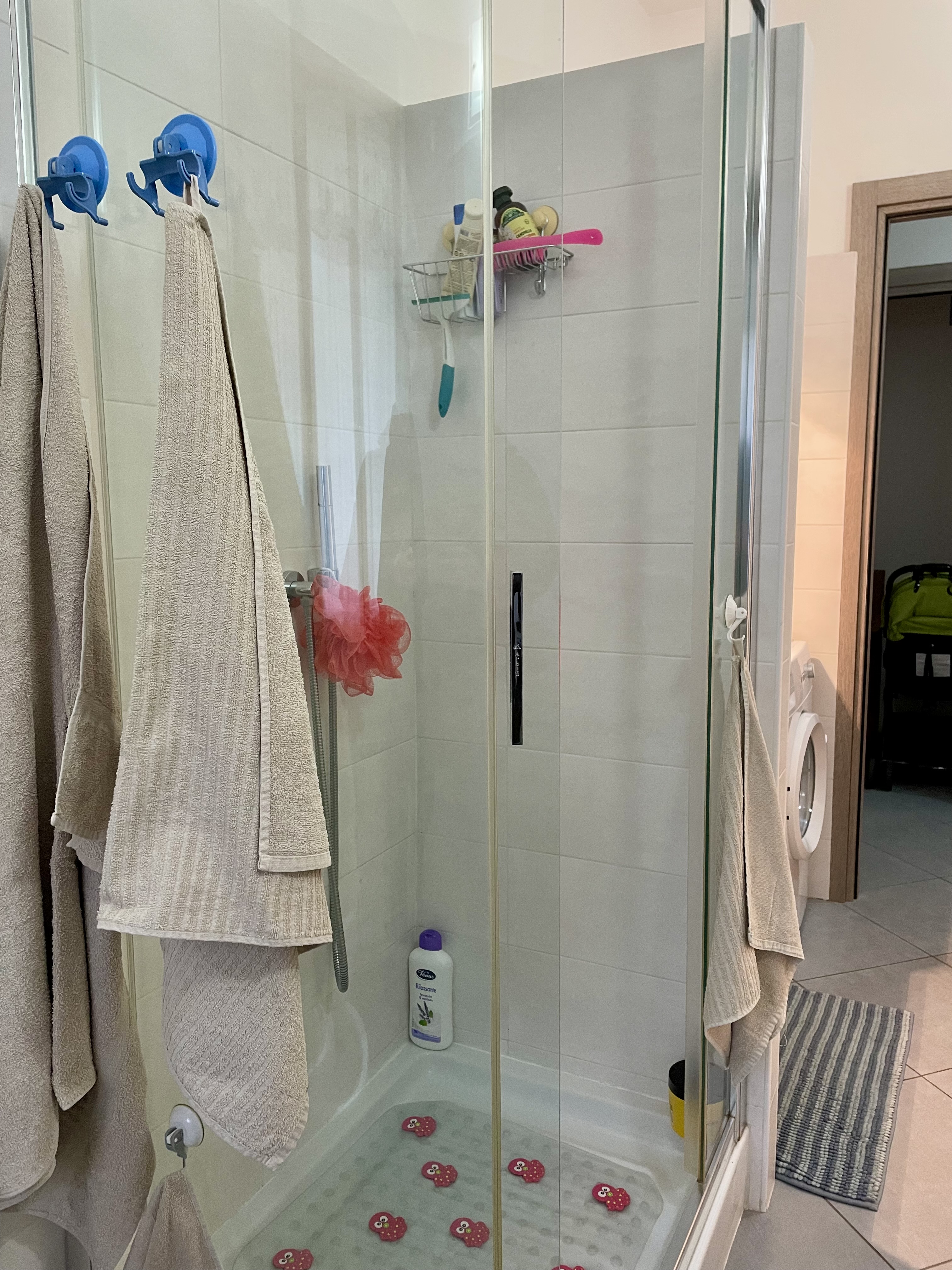 Recco delizioso appartamento con balcone