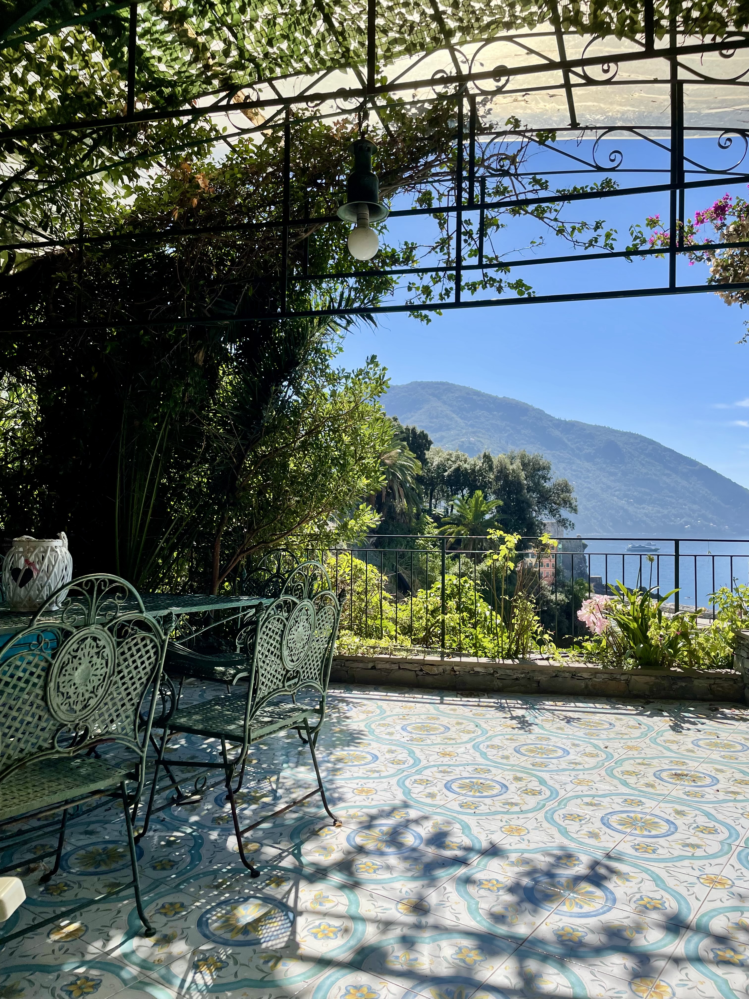 Camogli indimenticabile terrazza a picco sul mare