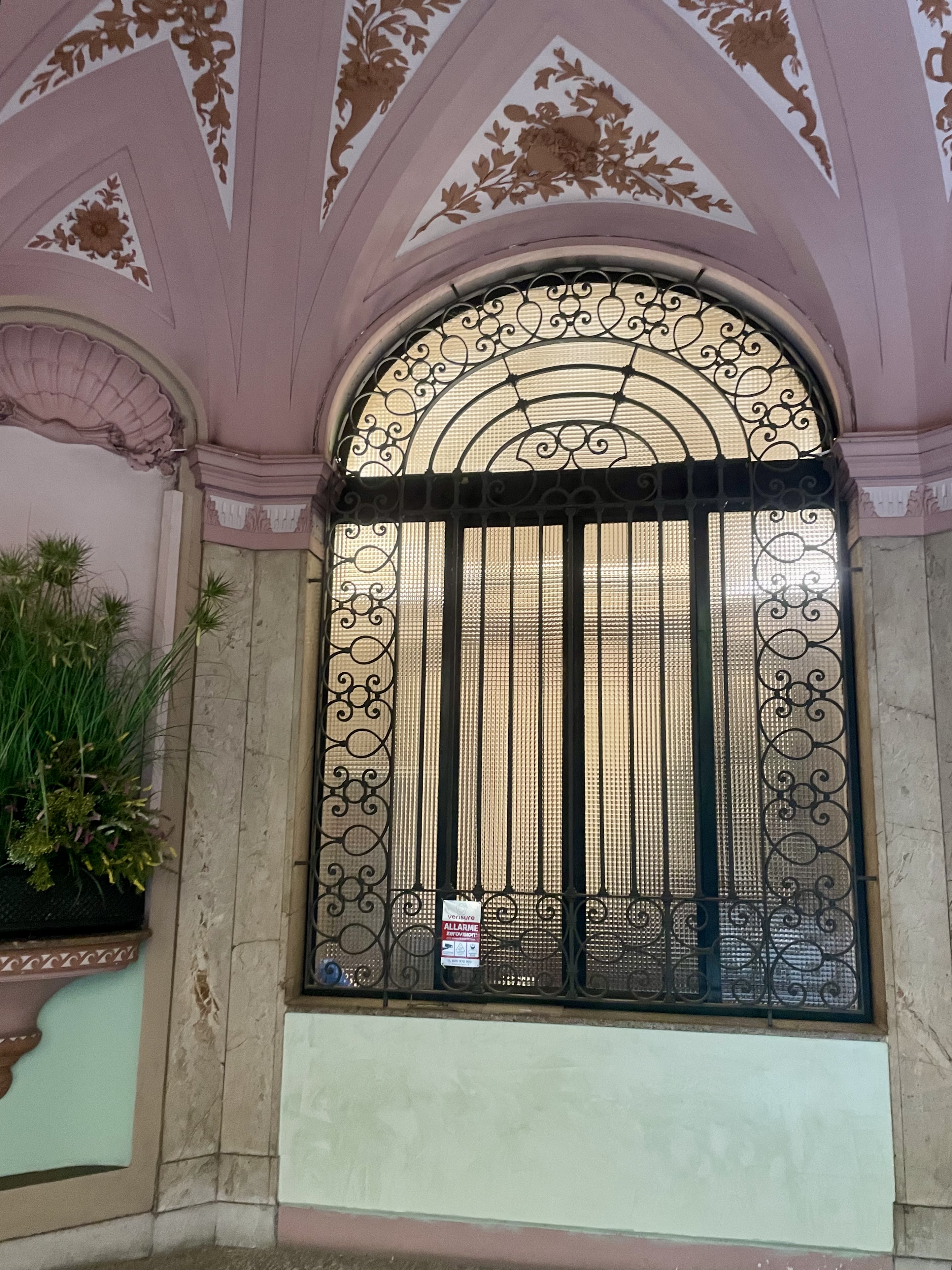 Milano Arco della Pace via Canova